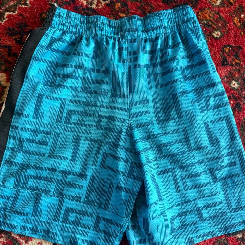 Nike Elite Basketball Shorts Kids Medium Blue Black Dri-FIT Athletic Geometric